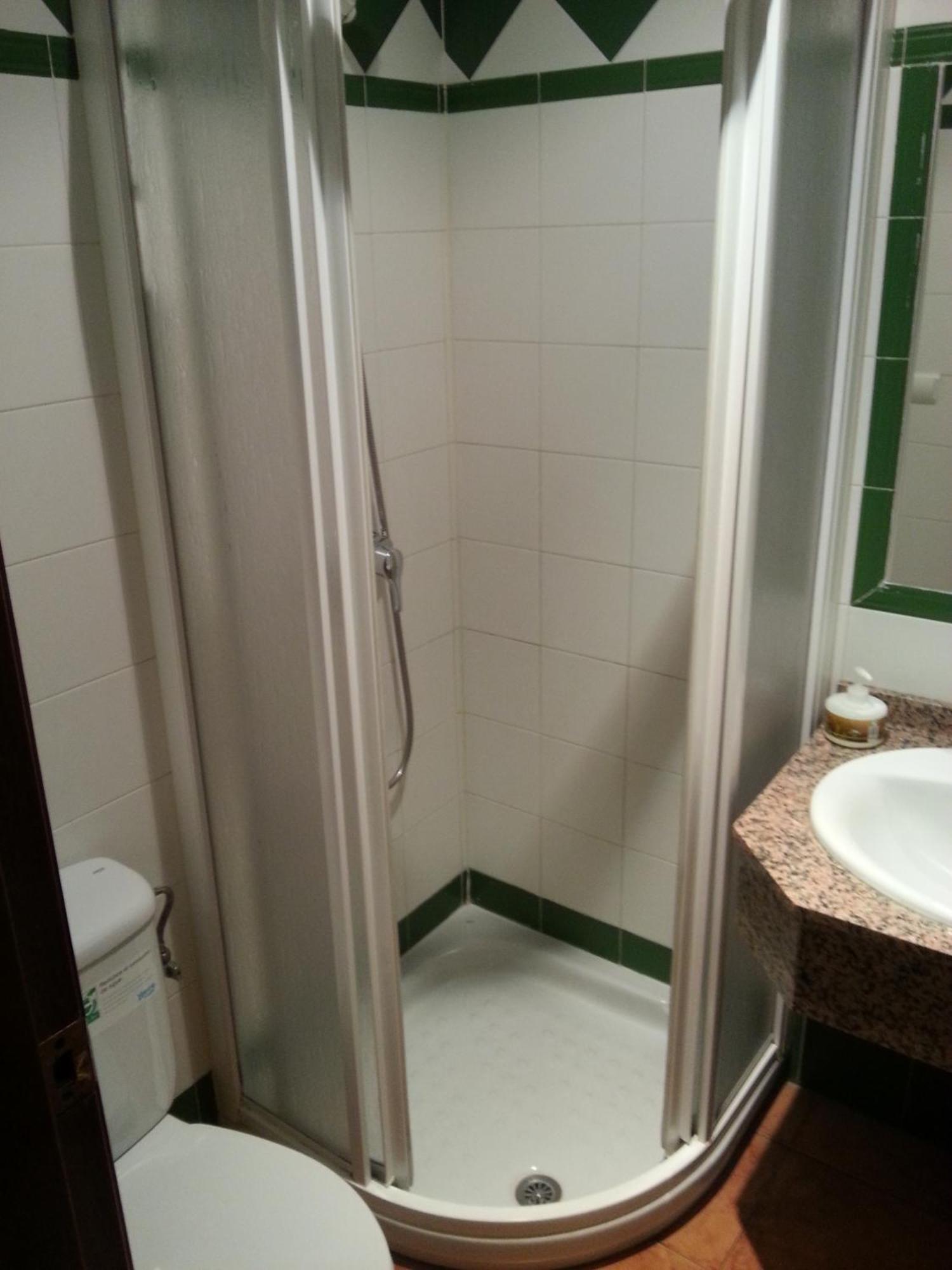 Hostal Las Tres Jotas Alcaracejos Szoba fotó