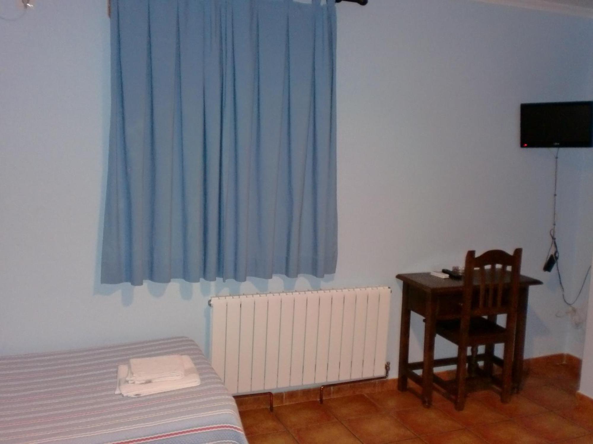 Hostal Las Tres Jotas Alcaracejos Szoba fotó