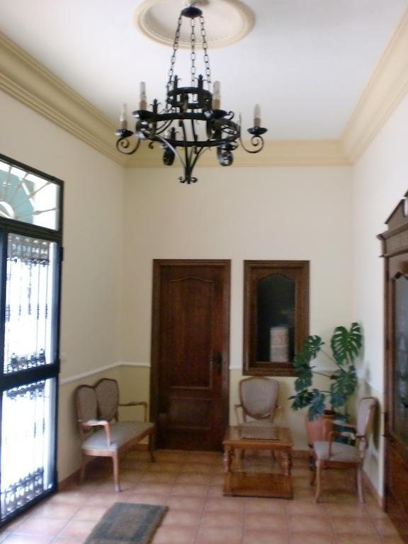 Hostal Las Tres Jotas Alcaracejos Kültér fotó