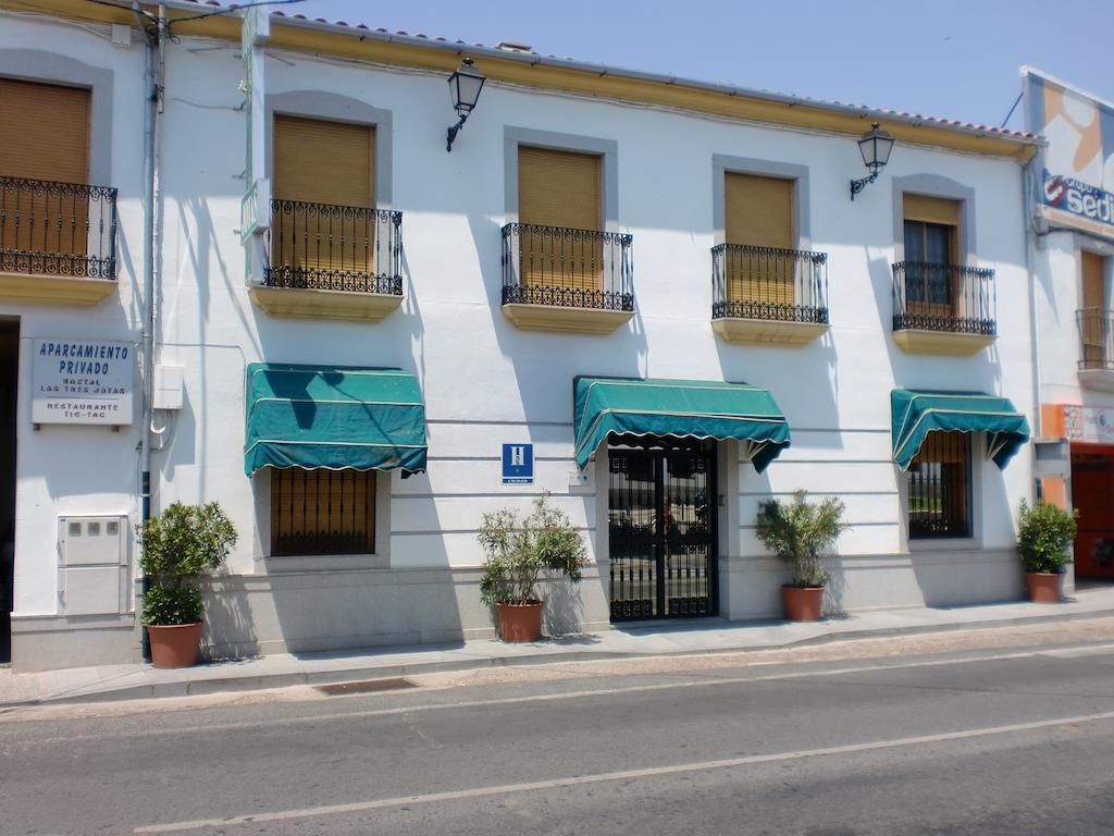 Hostal Las Tres Jotas Hotel Alcaracejos Kültér fotó