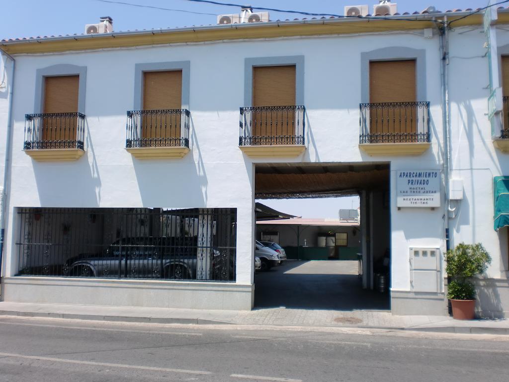 Hostal Las Tres Jotas Hotel Alcaracejos Kültér fotó