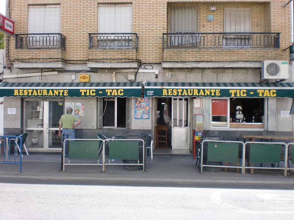 Hostal Las Tres Jotas Hotel Alcaracejos Kültér fotó